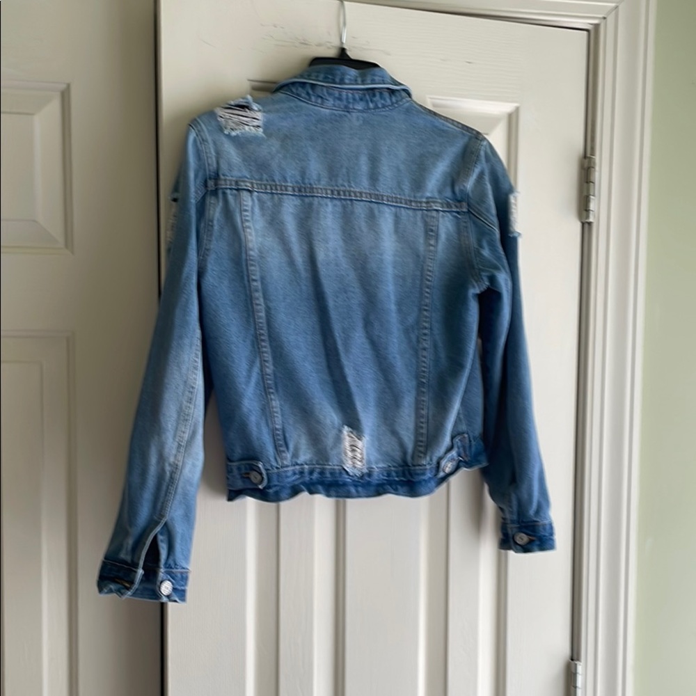Universal Thread Blue Jean Jacket Cropped Casual - image 4